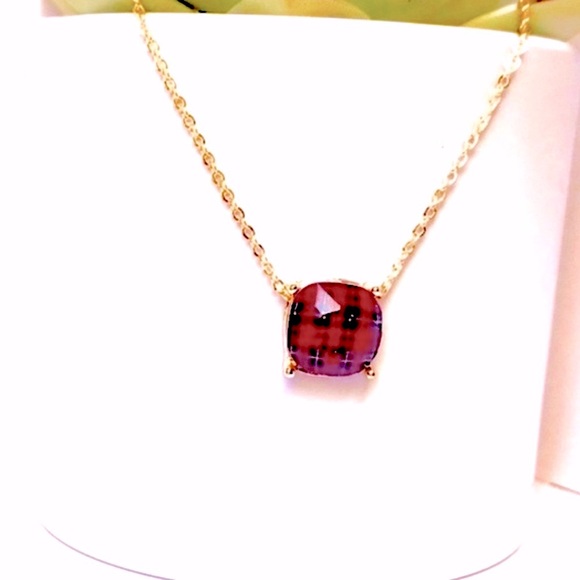 ✌🏼 #1264 Red Buffalo Plaid Epoxy Overlay Necklace - Picture 3 of 10